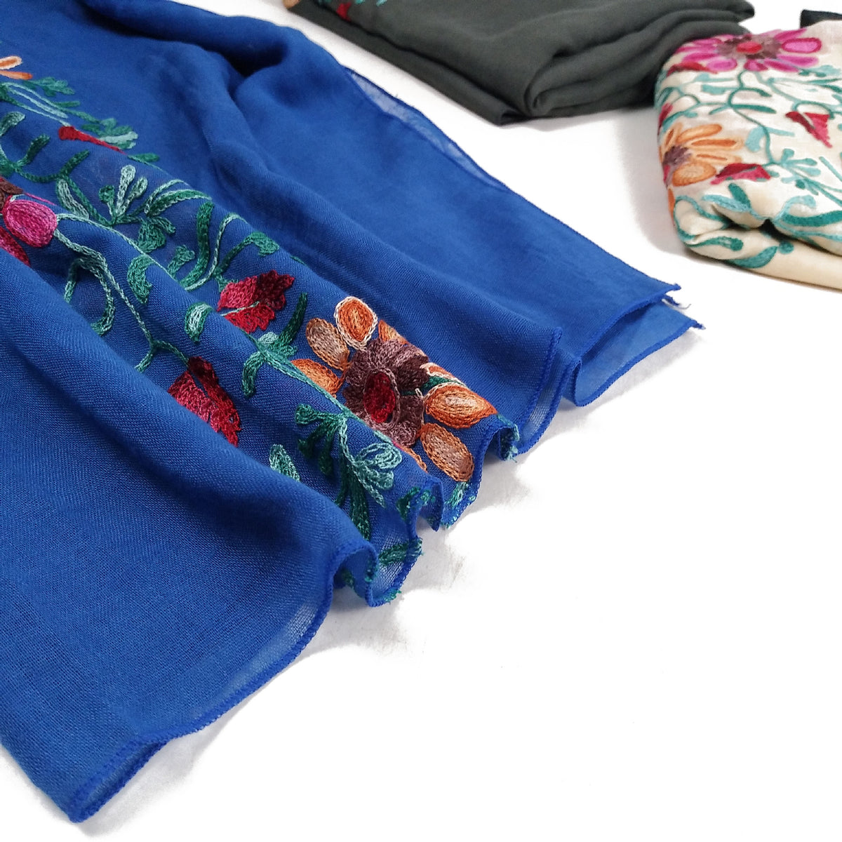 Flower Embroidery Hijab  Cotton Linen Hijab Long Headscarf