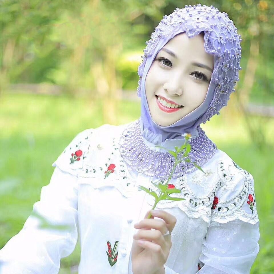 Chiffon Beaded Hijab – Elegant Muslim Headscarf for Women